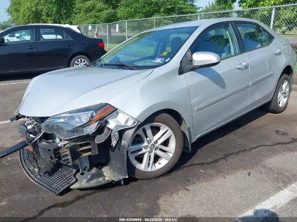 2T1BURHEXHC894821 2017 TOYOTA COROLLA - Image 2