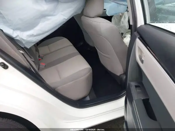 2T1BURHEXHC899890 2017 TOYOTA COROLLA - Image 8
