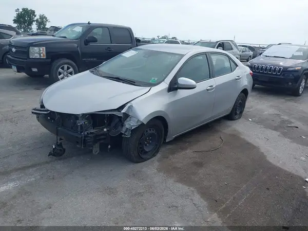 2T1BURHEXHC903338 2017 TOYOTA COROLLA - Image 2