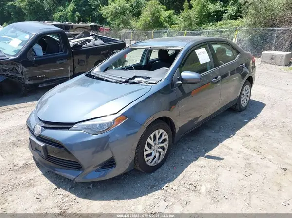 2T1BURHEXHC905462 2017 TOYOTA COROLLA - Image 2