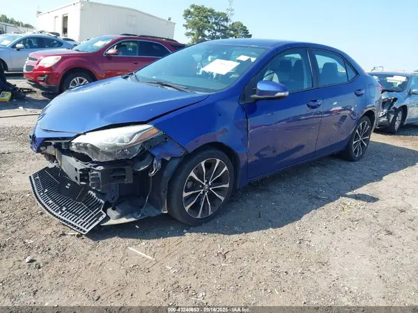 2T1BURHEXHC905817 2017 TOYOTA COROLLA - Image 2