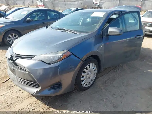 2T1BURHEXHC907552 2017 TOYOTA COROLLA - Image 2