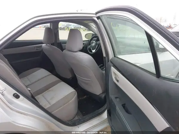 2T1BURHEXHC910824 2017 TOYOTA COROLLA - Image 8
