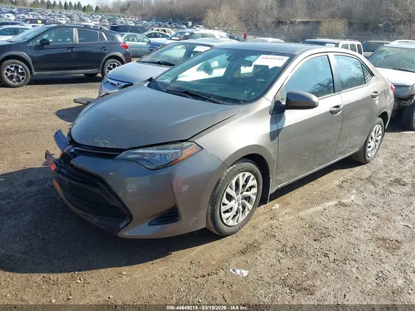 2T1BURHEXHC912024 2017 TOYOTA COROLLA - Image 2