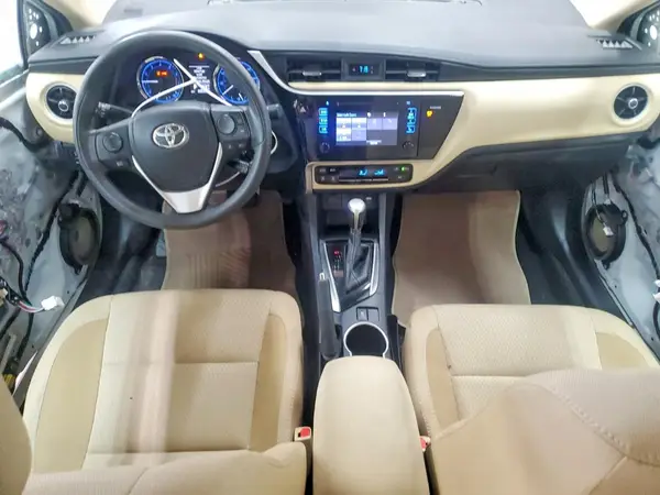 2T1BURHEXHC916915 2017 TOYOTA COROLLA - Image 8