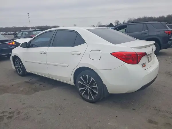 2T1BURHEXHC918308 2017 TOYOTA COROLLA - Image 2