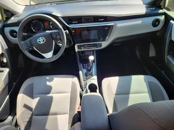 2T1BURHEXHC920141 2017 TOYOTA COROLLA - Image 8