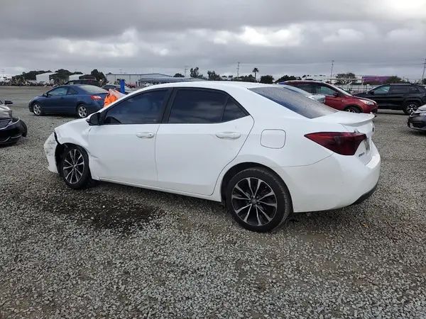2T1BURHEXHC933455 2017 TOYOTA COROLLA - Image 2