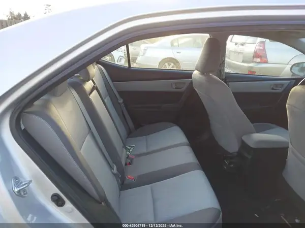 2T1BURHEXHC938302 2017 TOYOTA COROLLA - Image 8