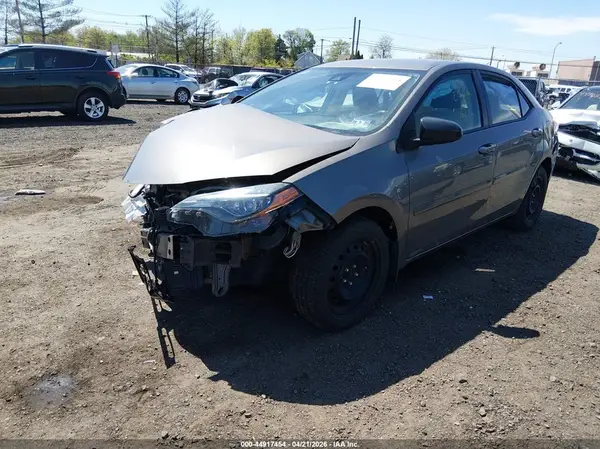 2T1BURHEXHC938865 2017 TOYOTA COROLLA - Image 2