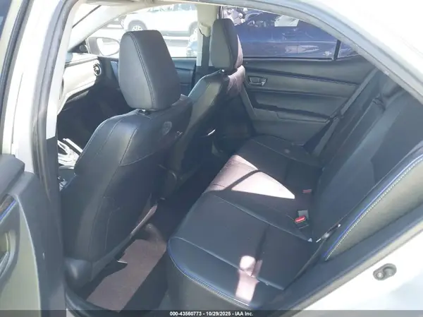 2T1BURHEXHC940129 2017 TOYOTA COROLLA - Image 8