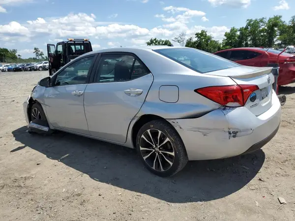 2T1BURHEXHC944620 2017 TOYOTA COROLLA - Image 2