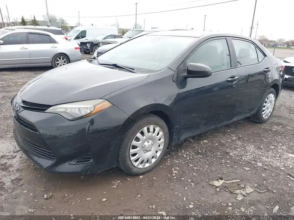 2T1BURHEXHC956007 2017 TOYOTA COROLLA - Image 2