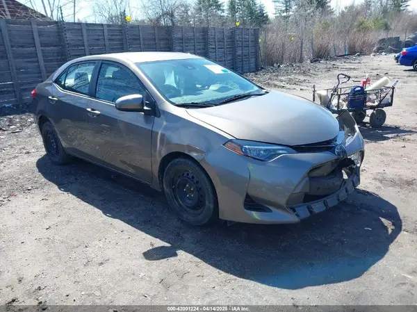 2T1BURHEXHC960185 2017 TOYOTA COROLLA - Image 1