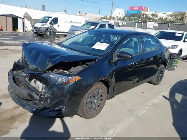 2T1BURHEXHC962566 2017 TOYOTA COROLLA - Image 2