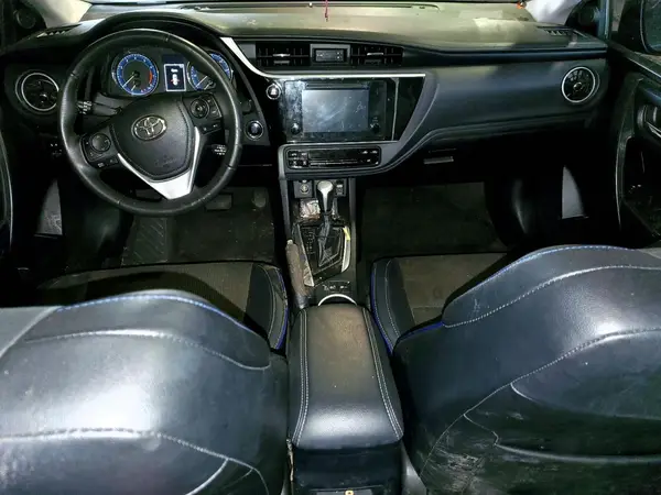 2T1BURHEXJC001648 2018 TOYOTA COROLLA - Image 8