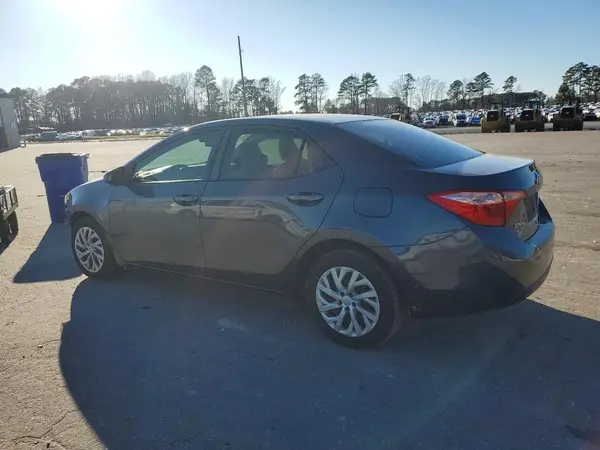 2T1BURHEXJC006980 2018 TOYOTA COROLLA - Image 2