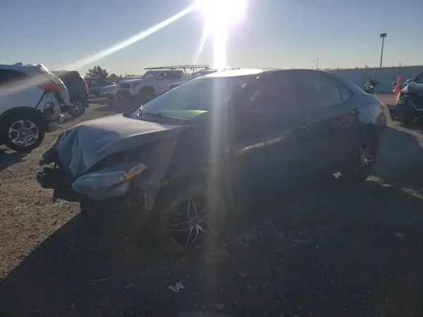 2T1BURHEXJC007305 2018 TOYOTA COROLLA - Image 1