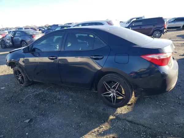 2T1BURHEXJC007305 2018 TOYOTA COROLLA - Image 2