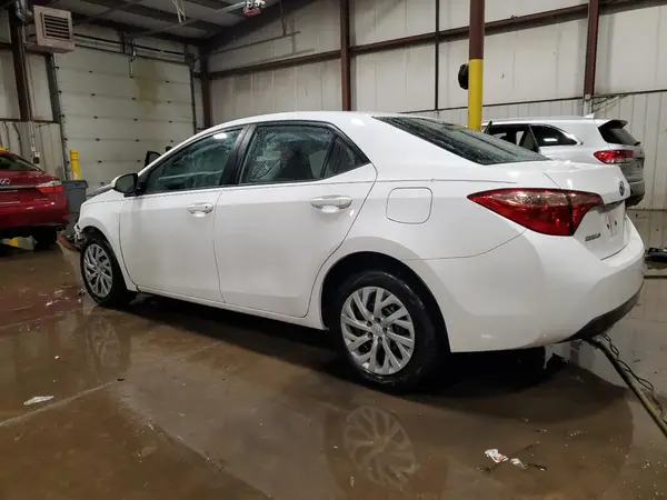 2T1BURHEXJC008292 2018 TOYOTA COROLLA - Image 2