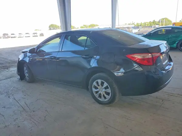 2T1BURHEXJC013945 2018 TOYOTA COROLLA - Image 2