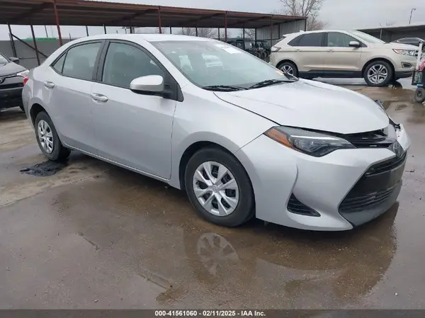 2T1BURHEXJC018501 2018 TOYOTA COROLLA - Image 1