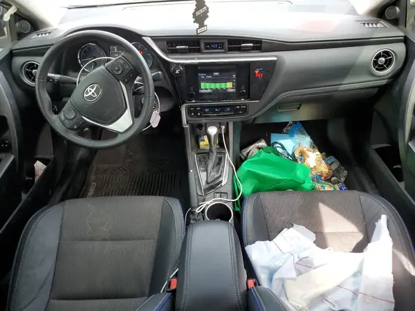 2T1BURHEXJC019003 2018 TOYOTA COROLLA - Image 8