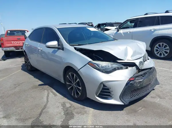 2T1BURHEXJC019082 2018 TOYOTA COROLLA - Image 1