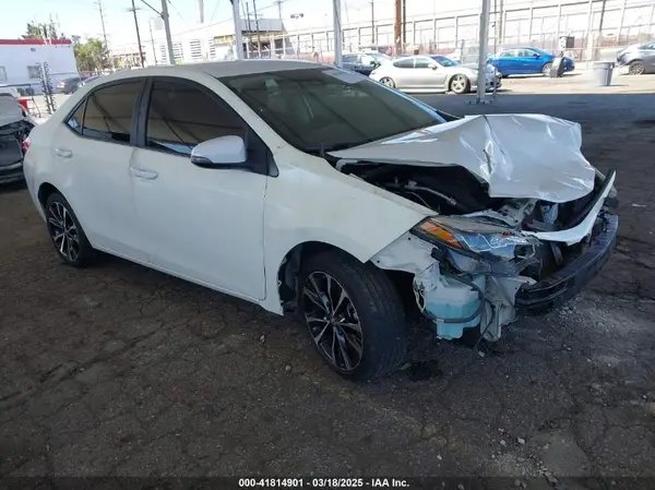 2T1BURHEXJC020166 2018 TOYOTA COROLLA - Image 1