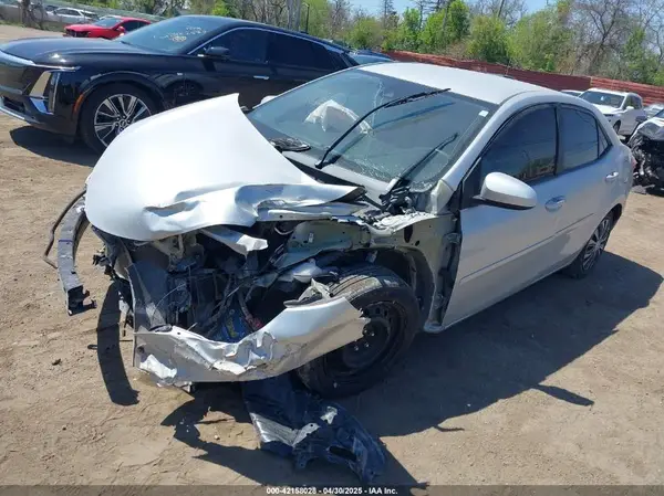 2T1BURHEXJC021513 2018 TOYOTA COROLLA - Image 2