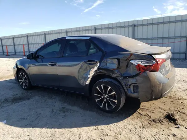 2T1BURHEXJC022998 2018 TOYOTA COROLLA - Image 2