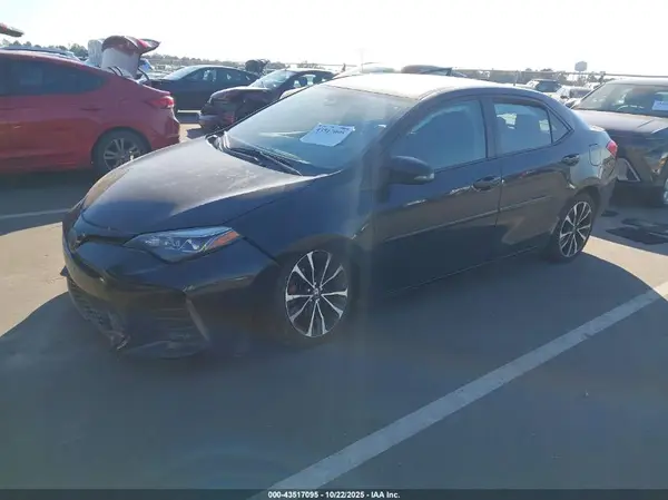 2T1BURHEXJC023083 2018 TOYOTA COROLLA - Image 2