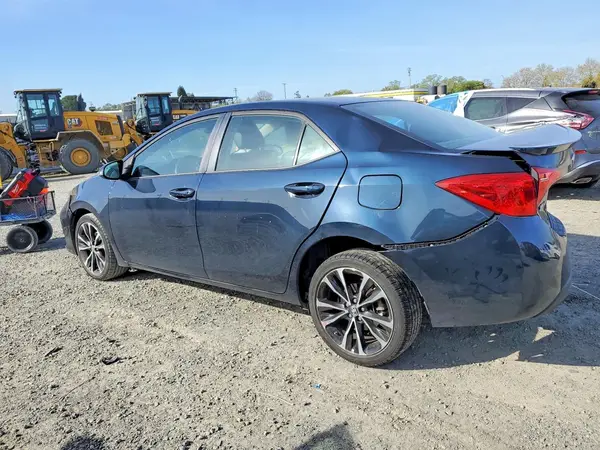 2T1BURHEXJC026873 2018 TOYOTA COROLLA - Image 2