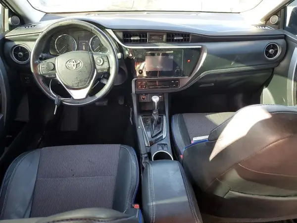 2T1BURHEXJC027375 2018 TOYOTA COROLLA - Image 8