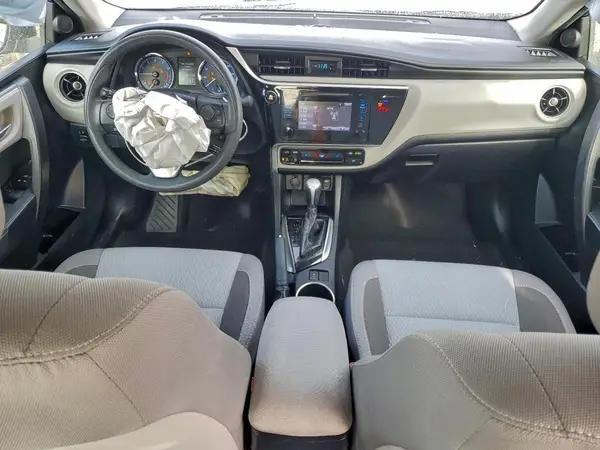 2T1BURHEXJC030048 2018 TOYOTA COROLLA - Image 8