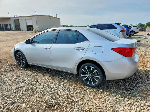 2T1BURHEXJC034195 2018 TOYOTA COROLLA - Image 2