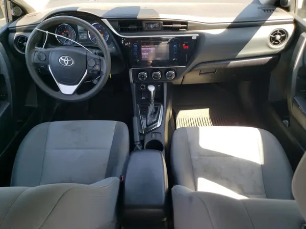 2T1BURHEXJC035668 2018 TOYOTA COROLLA - Image 8