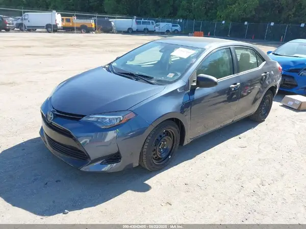 2T1BURHEXJC036237 2018 TOYOTA COROLLA - Image 2