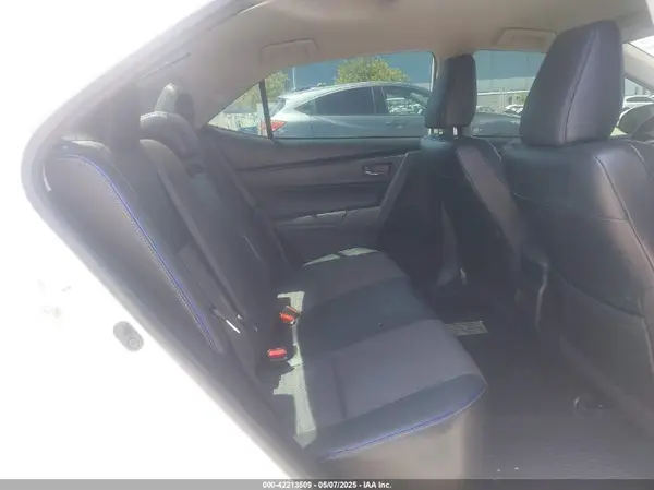 2T1BURHEXJC040689 2018 TOYOTA COROLLA - Image 8