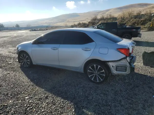 2T1BURHEXJC042765 2018 TOYOTA COROLLA - Image 2