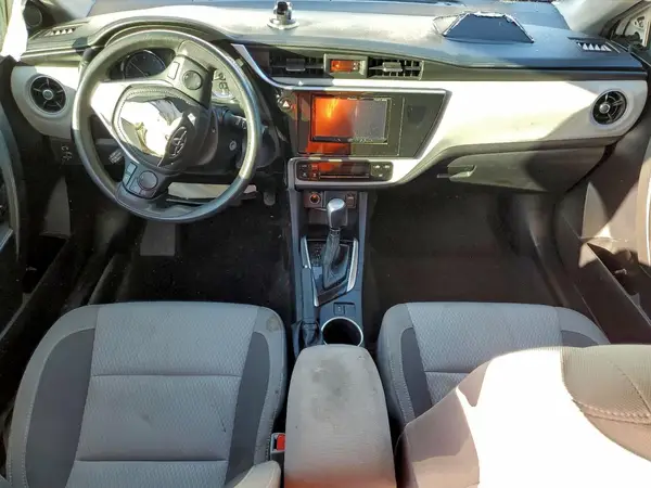 2T1BURHEXJC043656 2018 TOYOTA COROLLA - Image 8