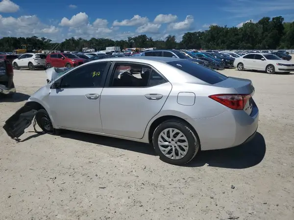 2T1BURHEXJC045486 2018 TOYOTA COROLLA - Image 2