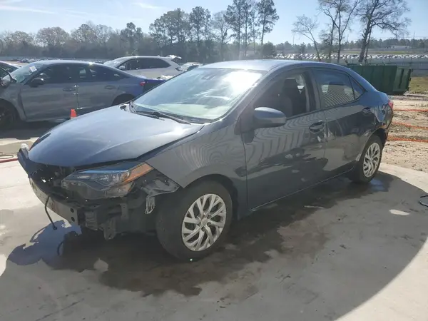2T1BURHEXJC046282 2018 TOYOTA COROLLA - Image 1