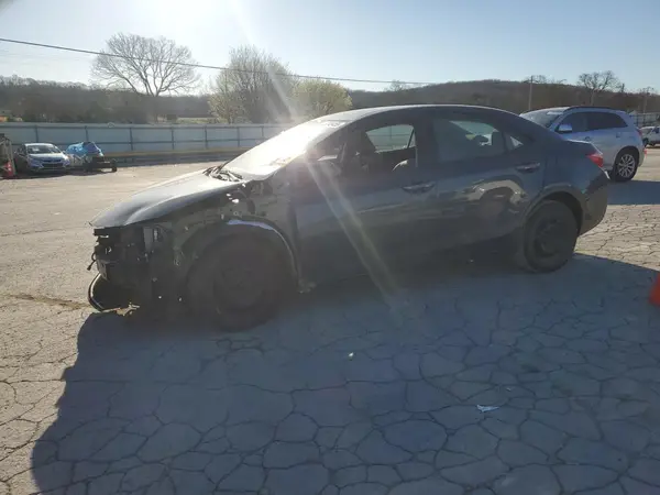 2T1BURHEXJC047142 2018 TOYOTA COROLLA - Image 1