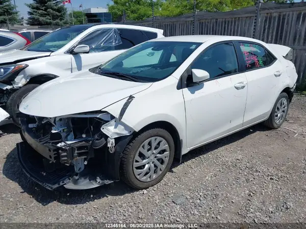 2T1BURHEXJC052390 2018 TOYOTA COROLLA - Image 2