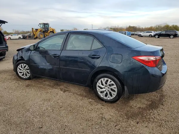 2T1BURHEXJC052910 2018 TOYOTA COROLLA - Image 2