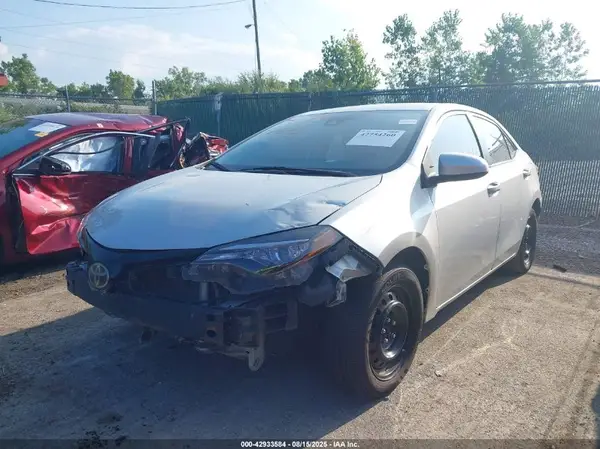2T1BURHEXJC053555 2018 TOYOTA COROLLA - Image 2