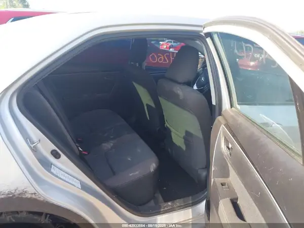 2T1BURHEXJC053555 2018 TOYOTA COROLLA - Image 8