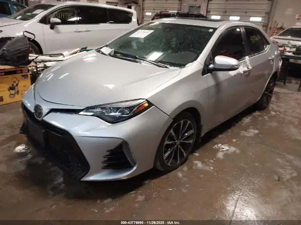 2T1BURHEXJC053720 2018 TOYOTA COROLLA - Image 2