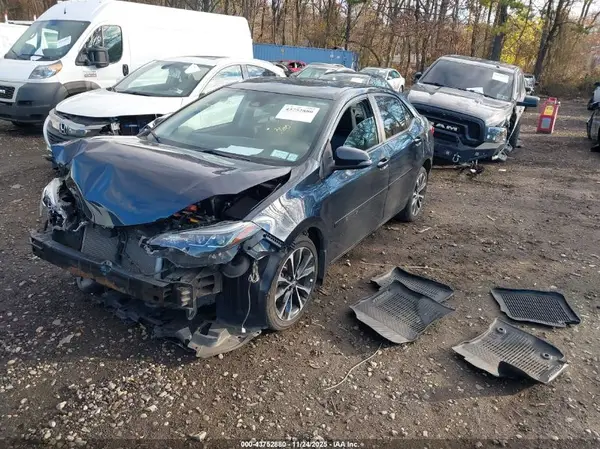 2T1BURHEXJC055810 2018 TOYOTA COROLLA - Image 2